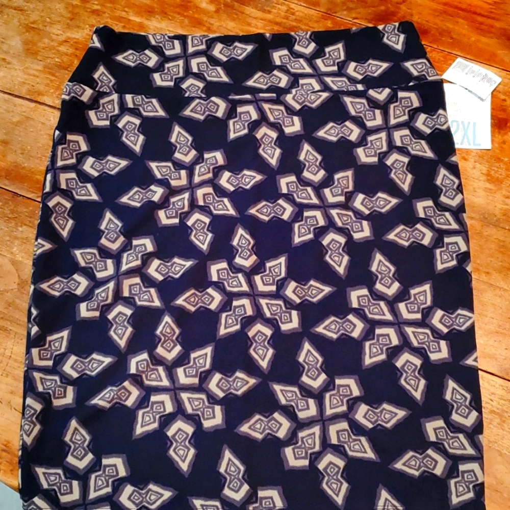 Lularoe Cassie Skirt-NWT